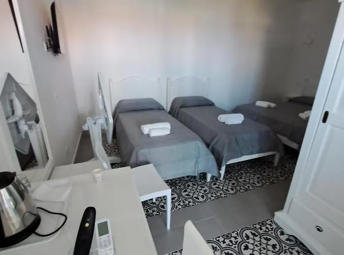 Couette-café Pepe Rosa 3*