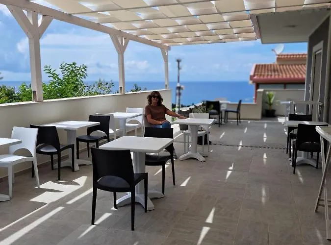 Pepe Rosa Couette-café Tropea